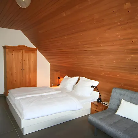 Gaestehaus Perlmuschel * Iznang