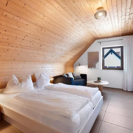 Gaestehaus Perlmuschel Apartment Iznang